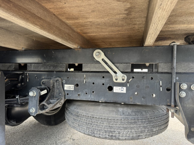 いすゞ エルフ 小型 クレーン付き BDG-NPR85AR(90528) 25枚目