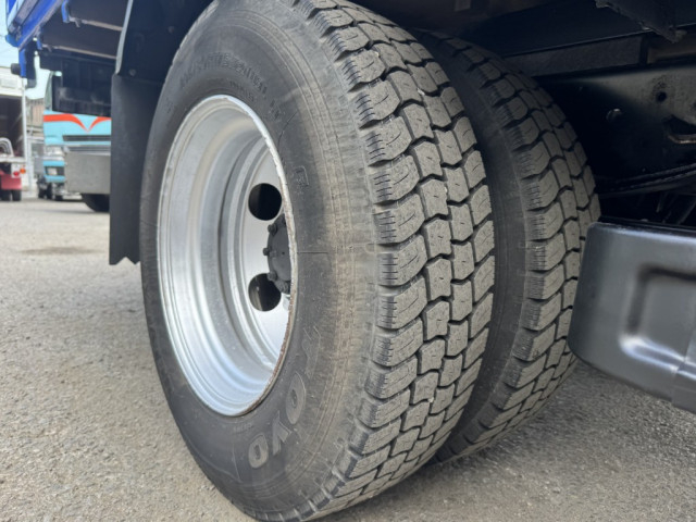 いすゞ エルフ 小型 クレーン付き BDG-NPR85AR(90528) 46枚目