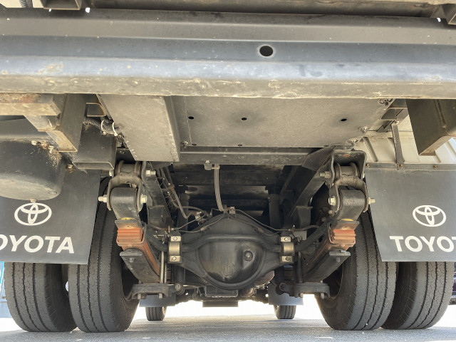 トヨタ トヨエース 小型 アルミバン BDG-XZU308(90551) 11枚目