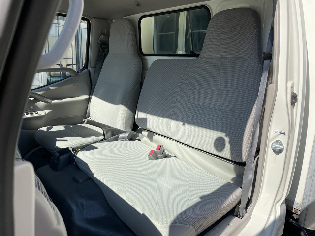 トヨタ トヨエース 小型 アルミバン BDG-XZU308(90551) 26枚目