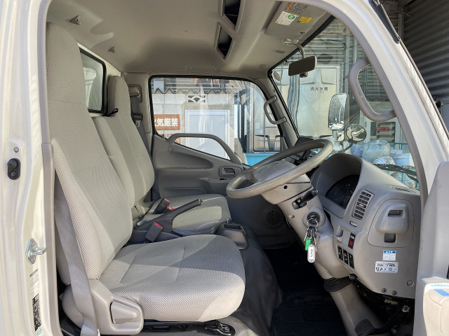 トヨタ トヨエース 小型 アルミバン BDG-XZU308(90551) 40枚目
