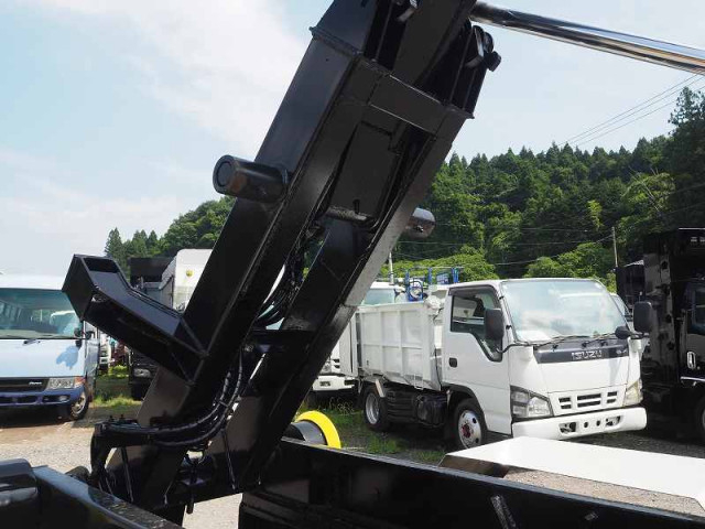いすゞ エルフ 小型 コンテナ専用車 BDG-NKR85N(90559) 26枚目