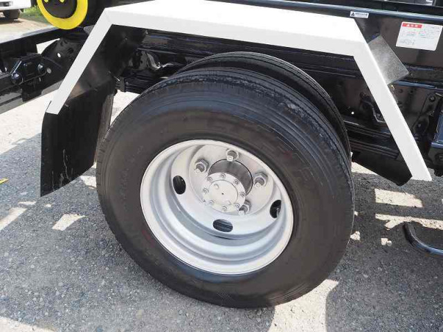 いすゞ エルフ 小型 コンテナ専用車 BDG-NKR85N(90559) 28枚目