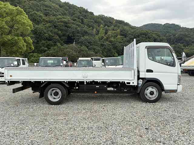三菱ふそう キャンター 小型 平ボディ PDG-FE83DY(90563) 5枚目
