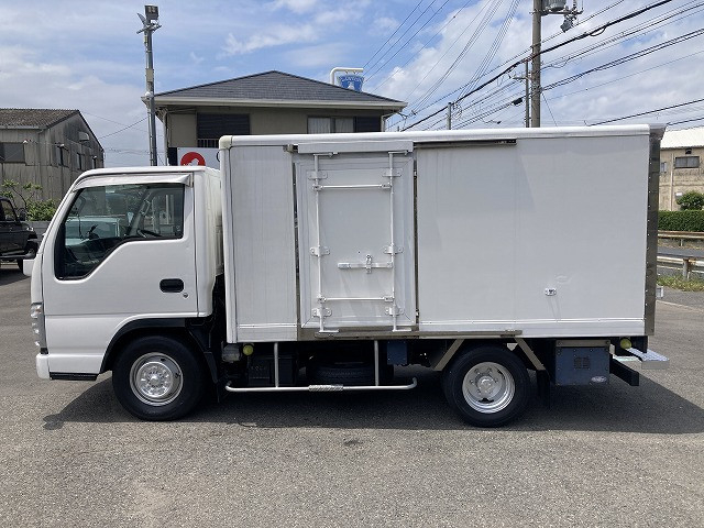 いすゞ エルフ 小型 冷凍冷蔵バン BKG-NJR85AN(90572) 4枚目