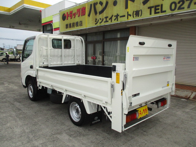 トヨタ トヨエース 小型 平ボディ ABF-TRY220(90578) 28枚目