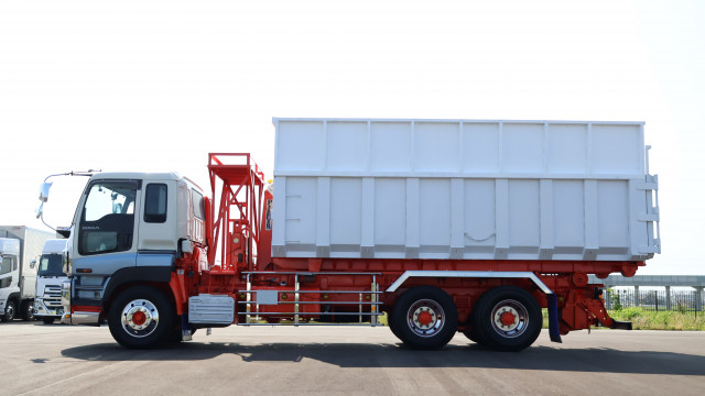 いすゞ ギガ 大型 コンテナ専用車 PDG-CYZ52Q8(90579) 5枚目