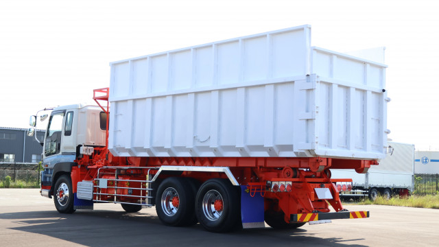 いすゞ ギガ 大型 コンテナ専用車 PDG-CYZ52Q8(90579) 6枚目