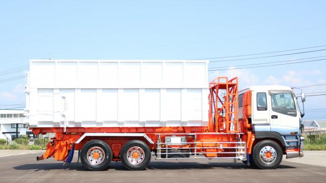 いすゞ ギガ 大型 コンテナ専用車 PDG-CYZ52Q8(90579) 8枚目