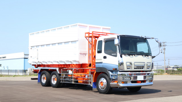 いすゞ ギガ 大型 コンテナ専用車 PDG-CYZ52Q8(90579) 9枚目