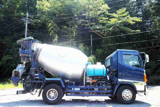 日野 レンジャー 増トン ミキサー車 ADG-GC7JDWA(90612) 6枚目