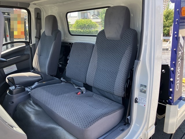 いすゞ エルフ 小型 車載専用車 2RG-NPR88AN(88990) 46枚目