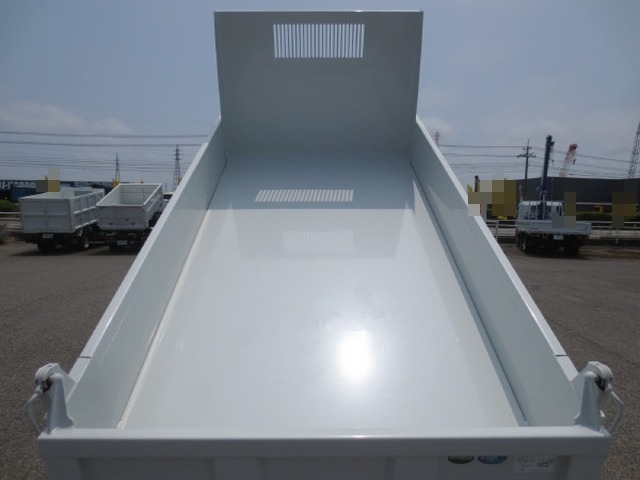 三菱ふそう キャンター 小型 土砂ダンプ 2RG-FBA60(88778) 10枚目