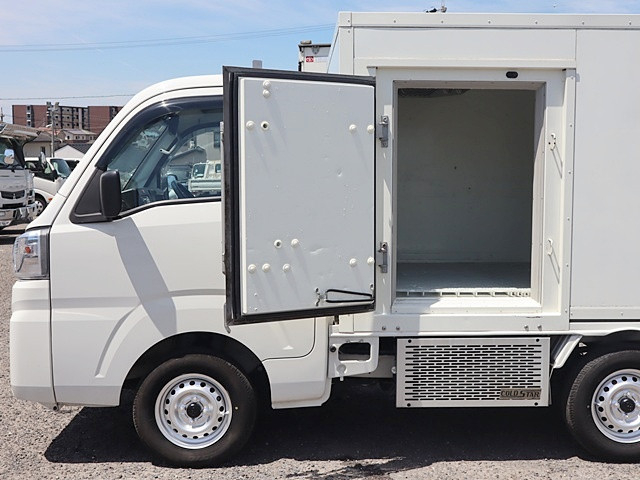 Toyota k Freezer box_body 3BD-S500U(90681) 10枚目
