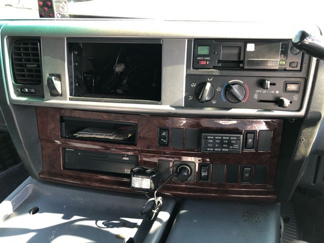 日野 プロフィア 大型 トラクタ KS-SH1EDJG(3994) 36枚目