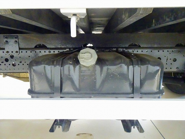 いすゞ フォワード 中型 平ボディ TKG-FRR90S2(90729) 37枚目