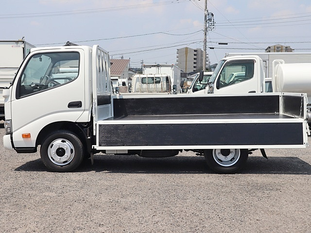 トヨタ ダイナ 小型 平ボディ TPG-XZU605(90731) 13枚目