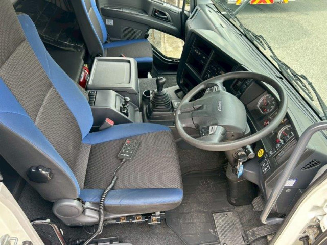 いすゞ ギガ 大型 平ボディ QPG-CYJ77B(90730) 19枚目