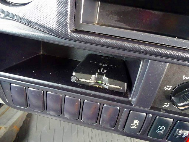 トヨタ トヨエース 小型 アルミバン TKG-XZC645(90738) 12枚目