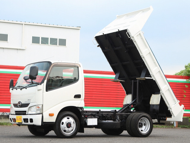 日野 デュトロ 小型 土砂ダンプ TKG-XZU675T(90740) 1枚目