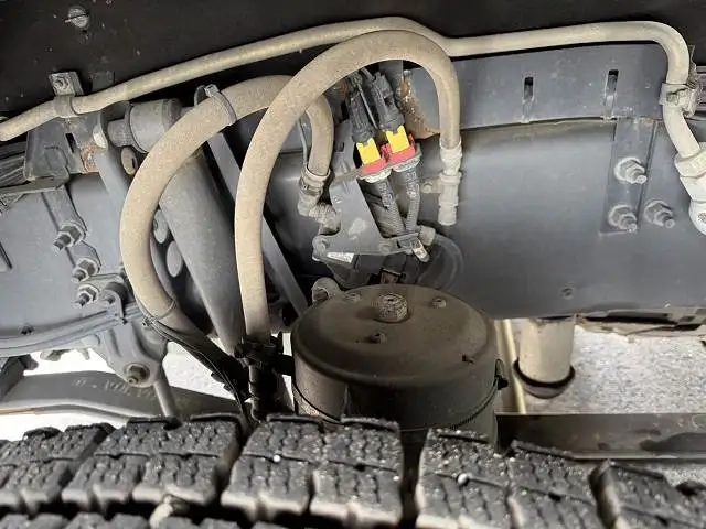 Volvo Small Tractor head(single) 2DG-KA2TEA2(90746) 14枚目
