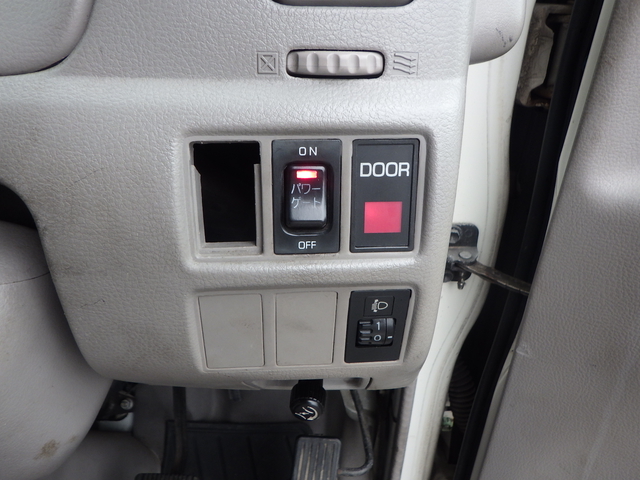 Hino dutro Small Box body PB-XZU411M(110838) 34枚目