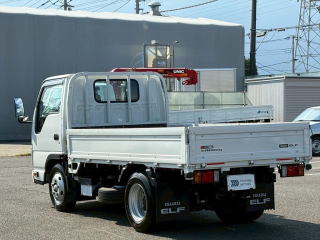 いすゞ エルフ 小型 平ボディ 2RG-NKR88A(90861) 3枚目
