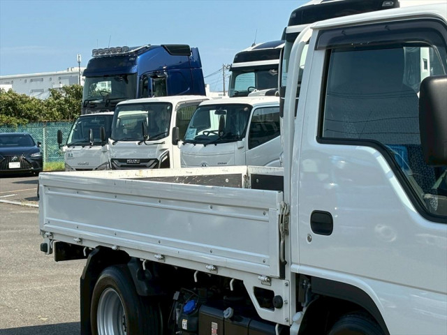 いすゞ エルフ 小型 平ボディ 2RG-NKR88A(90861) 5枚目
