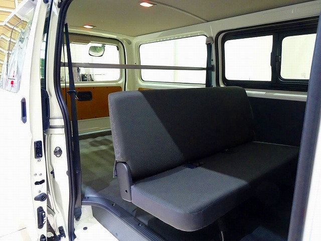トヨタ ハイエース 小型 アルミバン 3DF-GDH206V(90869) 21枚目