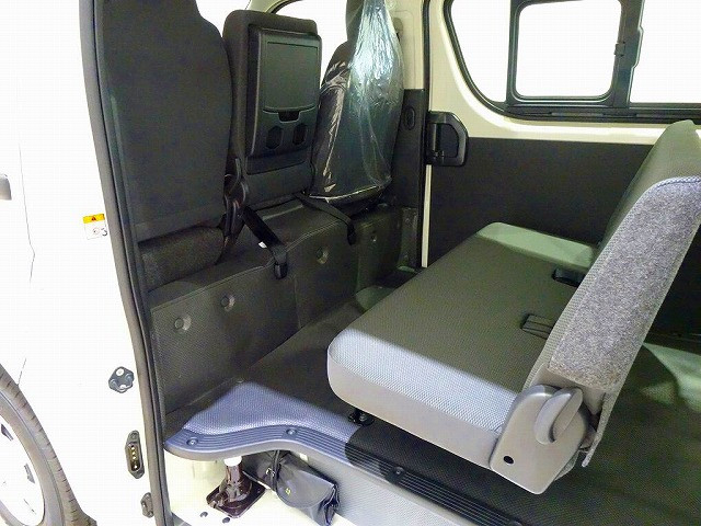 トヨタ ハイエース 小型 アルミバン 3DF-GDH206V(90869) 22枚目