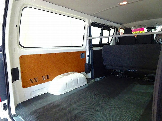 トヨタ ハイエース 小型 アルミバン 3DF-GDH206V(90869) 29枚目