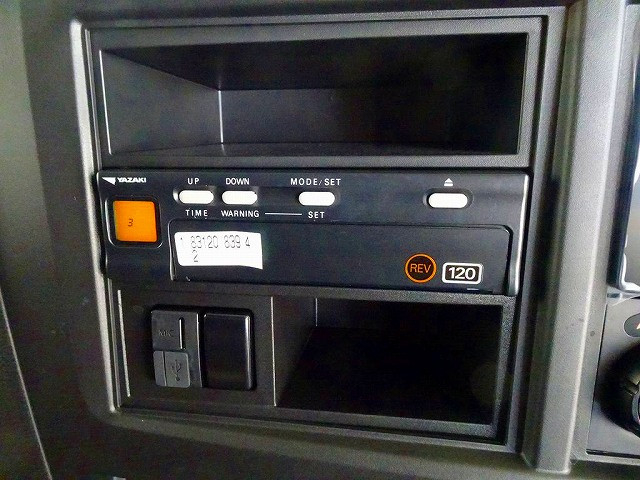 いすゞ ギガ 大型 アルミウィング 2PG-CYJ77D(90873) 12枚目