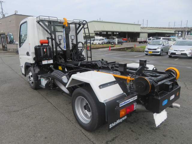三菱ふそう キャンター 小型 コンテナ専用車 2RG-FBA20(90874) 8枚目
