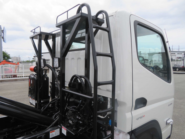 三菱ふそう キャンター 小型 コンテナ専用車 2RG-FBA20(90874) 24枚目