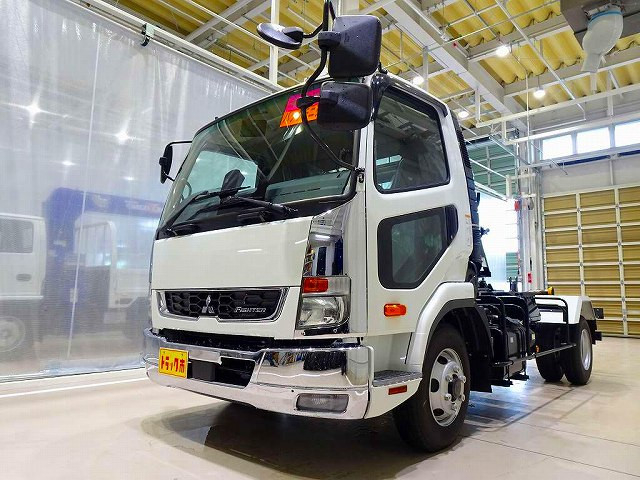 Mitsubishi Fuso fighter Middle Arm roll trucks  2KG-FK72F(90887) 1枚目