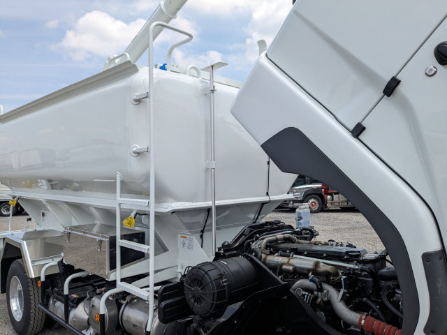 三菱ふそう ファイター 中型 バルク車 2KG-FK62F(90889) 42枚目
