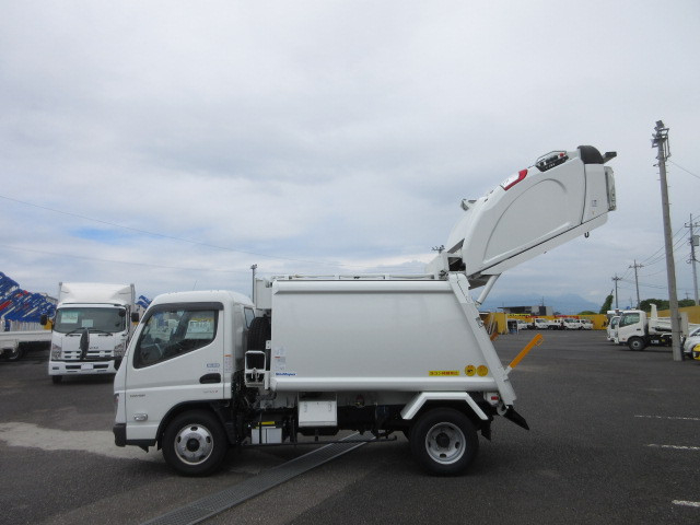 三菱ふそう キャンター 小型 塵芥車（プレス式） 2RG-FEAV0(90892) 12枚目