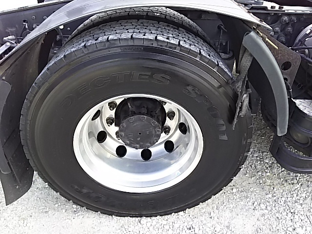 UDトラックス（日産） クオン 大型 トラクタ LKG-GK5XAB(7632) 10枚目