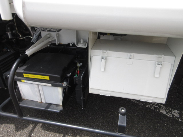 三菱ふそう キャンター 小型 塵芥車（プレス式） 2RG-FEAV0(90892) 38枚目