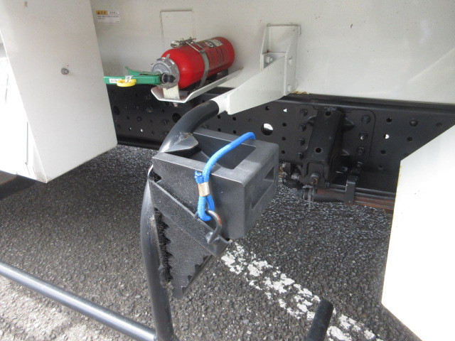 三菱ふそう キャンター 小型 塵芥車（プレス式） 2RG-FEAV0(90892) 39枚目