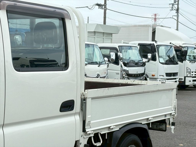 日野 デュトロ 小型 Wキャブ 2RG-XZU605M(90902) 6枚目