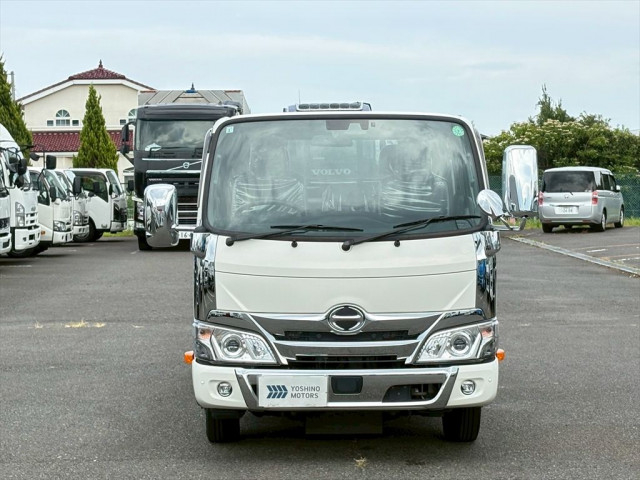 日野 デュトロ 小型 Wキャブ 2RG-XZU605M(90902) 13枚目