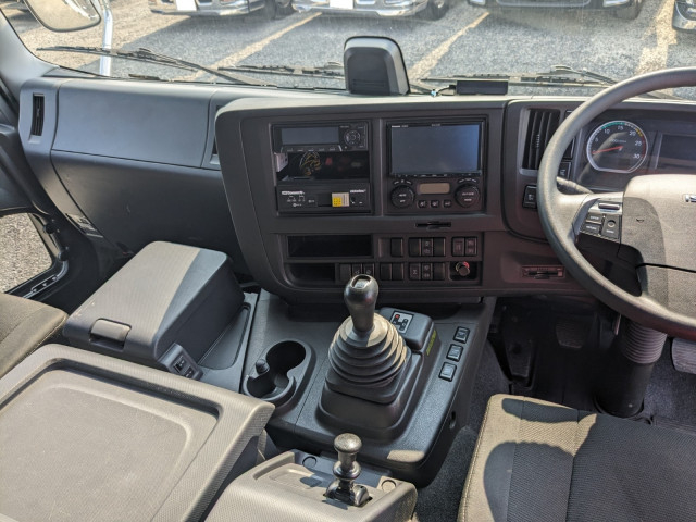 いすゞ ギガ 大型 アルミウィング 2PG-CYJ77C(90911) 42枚目