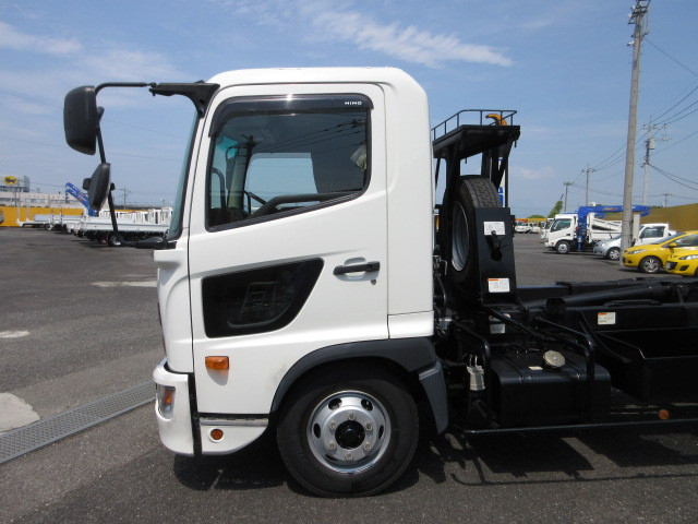 日野 レンジャー 中型 コンテナ専用車 2KG-FC2ABA(90915) 41枚目