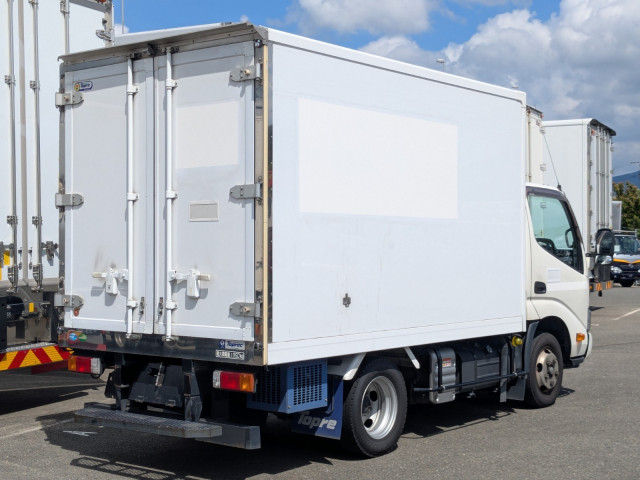 日野 デュトロ 小型 冷凍冷蔵バン 2RG-XZC605M(90917) 4枚目