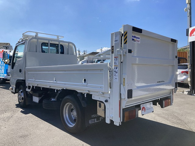 いすゞ エルフ 小型 平ボディ 2RG-NJR88A(90922) 6枚目