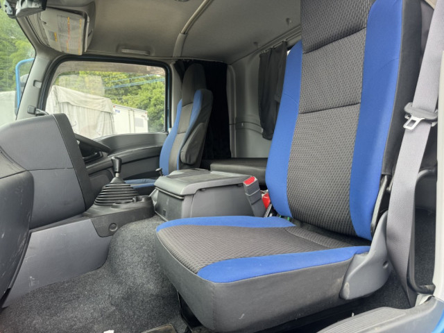 いすゞ ギガ 大型 平ボディ 2PG-CYJ77C(90928) 31枚目