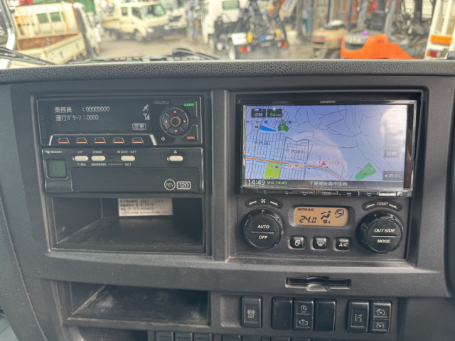 いすゞ ギガ 大型 平ボディ 2PG-CYJ77C(90930) 27枚目