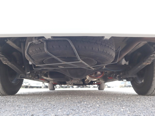 トヨタ ハイエース 小型 アルミバン CBA-TRH229W(90935) 17枚目