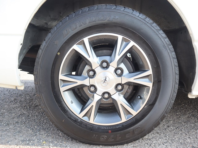 トヨタ ハイエース 小型 アルミバン CBA-TRH229W(90935) 25枚目
